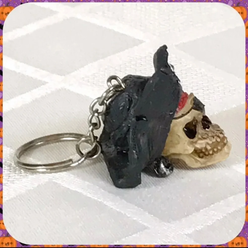 NEW 3” Resin Buccaneer PIRATE SKULL KEY CHAIN Ring Fob Skeleton Bag Charm